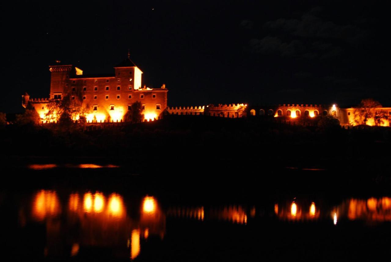 Castell De Riudabella Apartamento Vimbodi I Poblet Exterior foto
