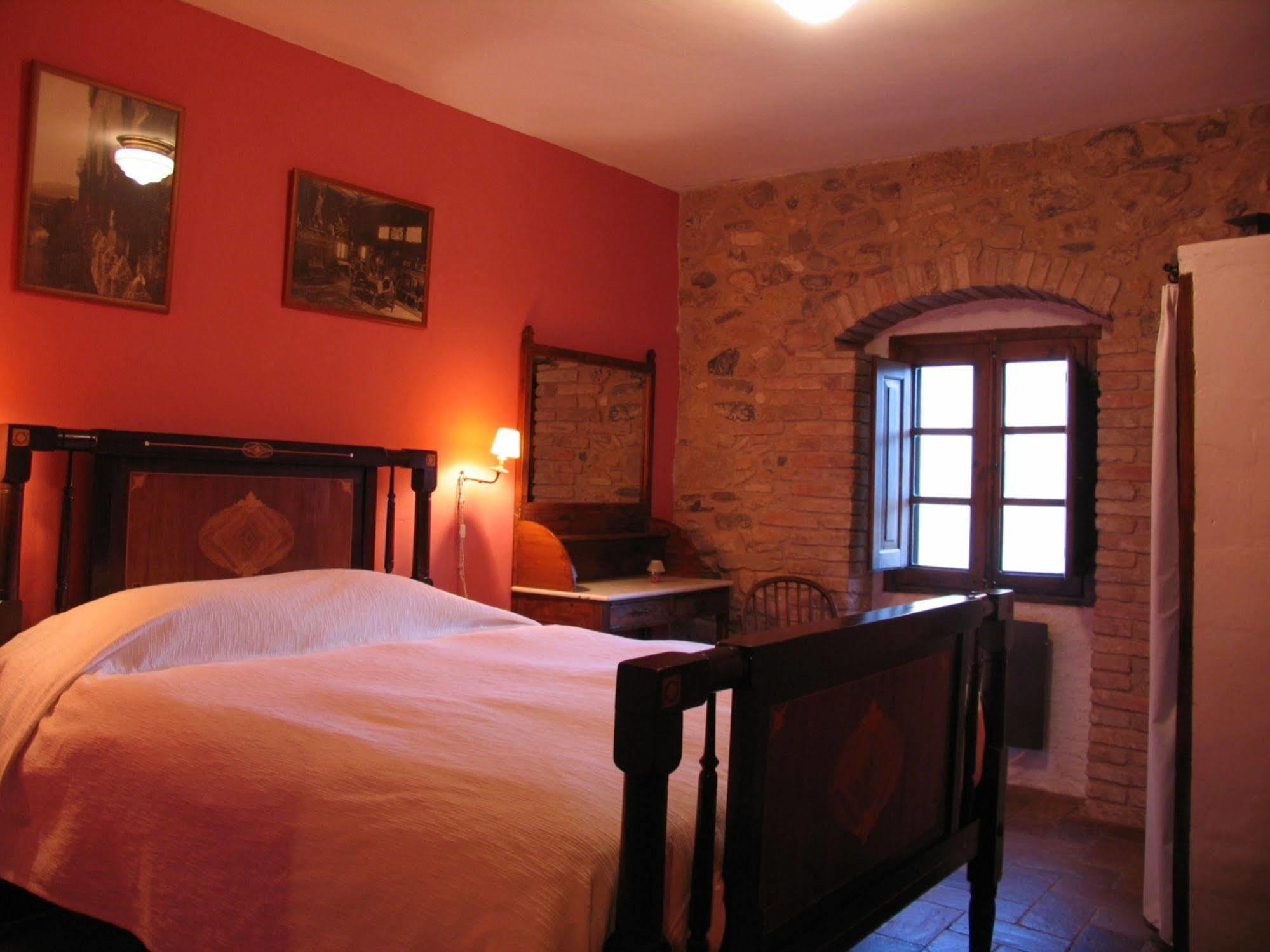 Castell De Riudabella Apartamento Vimbodi I Poblet Exterior foto